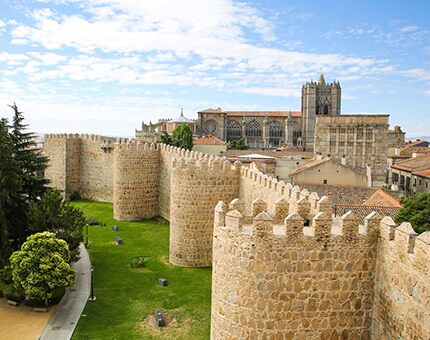 DOMINGO. CIUDAD DE ORIGEN - MADRID - ÁVILA