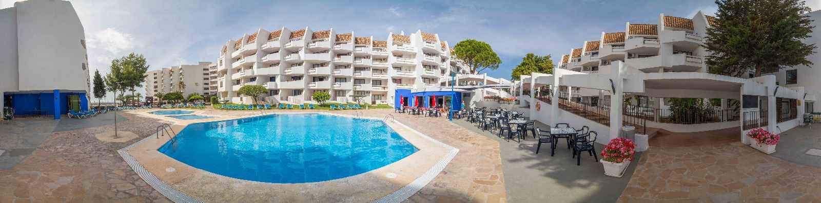 Para mayores de 55 años «COMPLEJO EURHOSTAL» Alcossebre. En autocar desde VALENCIA