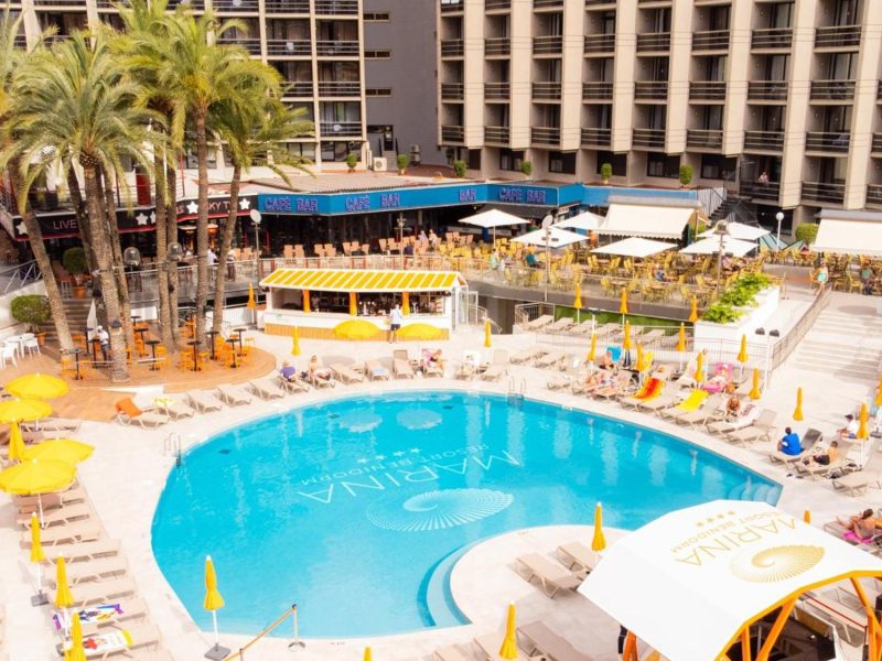 ESCAPADA Fin de Año «Hotel Marina Resort 4*» con Autocar a Benidorm – Cena de GALA SERVIDA